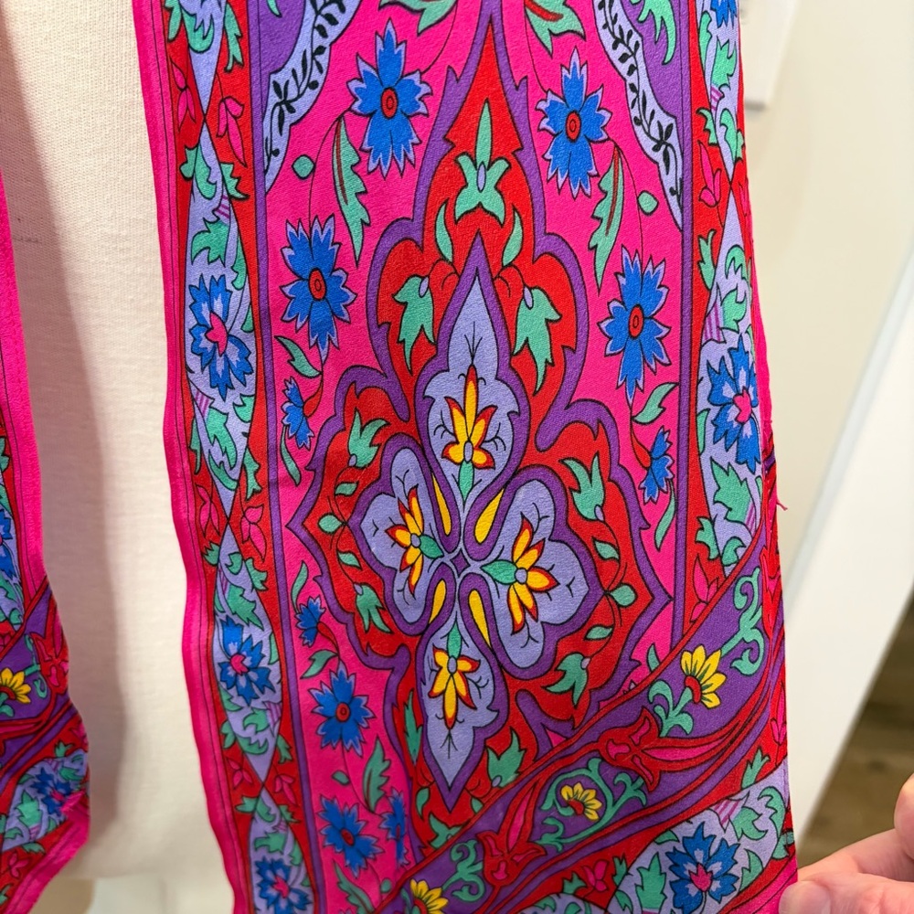 Vintage Liz Claiborne Silk Neck Scarf Floral Colorful Pink Red Blue Purple Green - Picture 3 of 6
